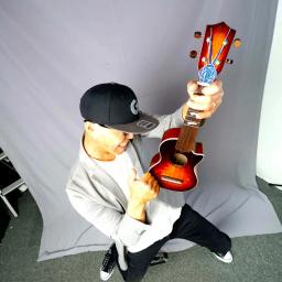 【公式】ガズレレ簡単ウクレレ教室