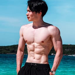 ダン / 家トレで細マッチョ