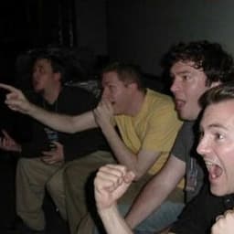 バント警戒のスミス